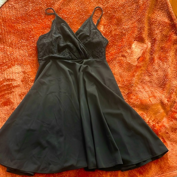 Juniors dress - Picture 1 of 3